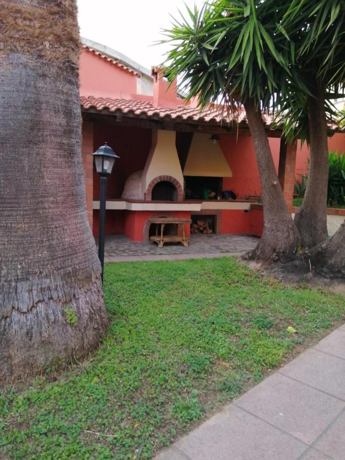 فندق Piazza San Giorgio Dolianova المظهر الخارجي الصورة